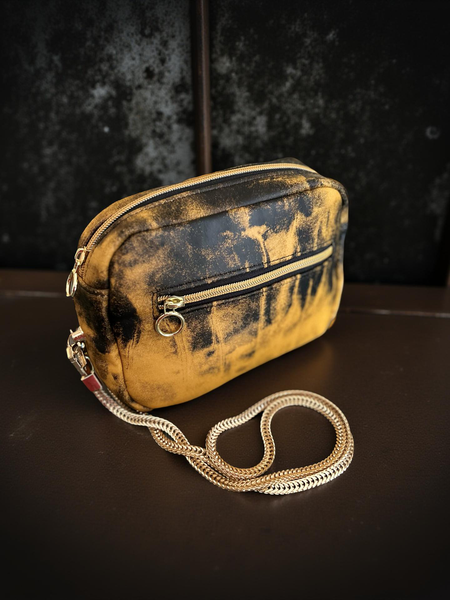 Convergence Crossbody